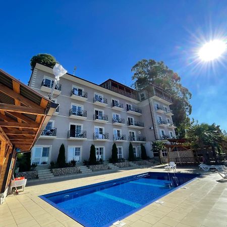 Astan Hotel Gagra Eksteriør billede