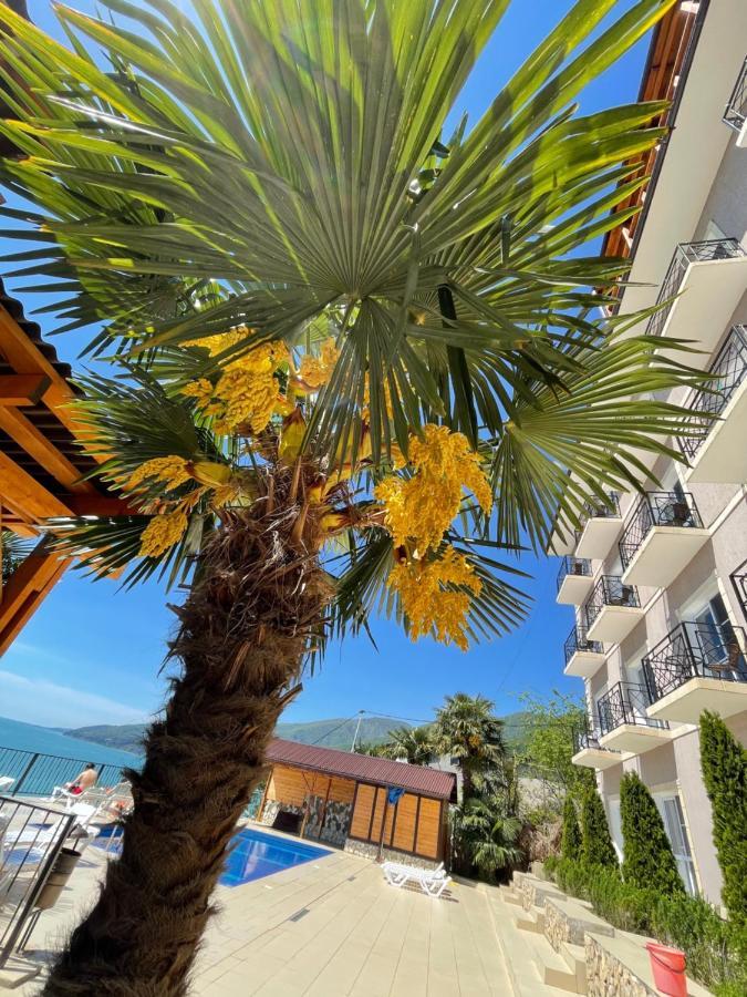Astan Hotel Gagra Eksteriør billede