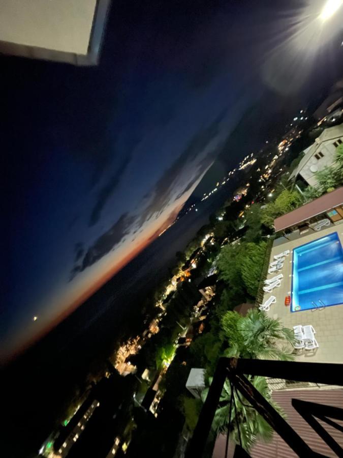 Astan Hotel Gagra Eksteriør billede