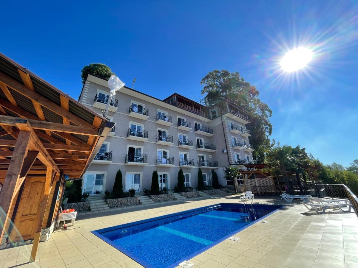 Astan Hotel Gagra Eksteriør billede