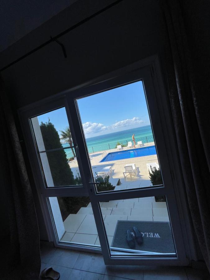 Astan Hotel Gagra Eksteriør billede