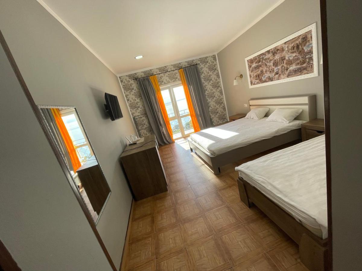 Astan Hotel Gagra Eksteriør billede