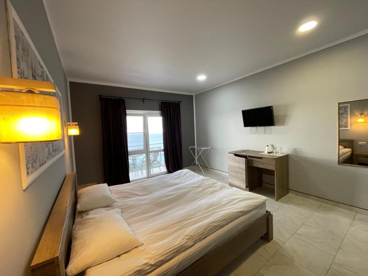 Astan Hotel Gagra Eksteriør billede
