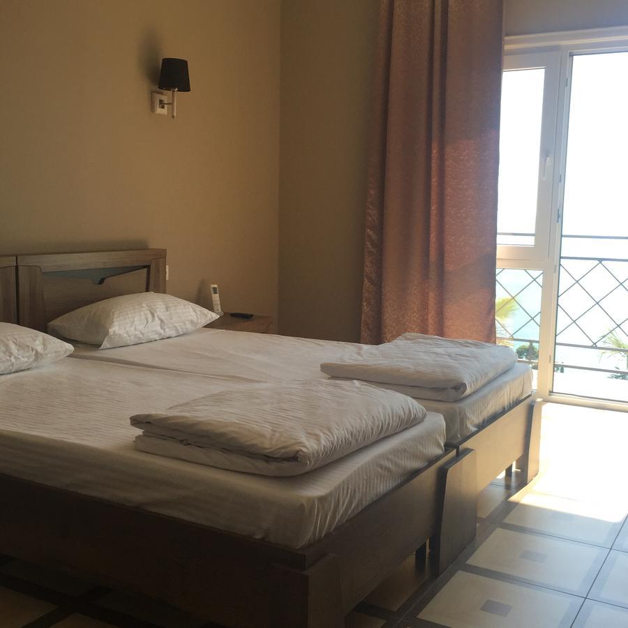 Astan Hotel Gagra Eksteriør billede